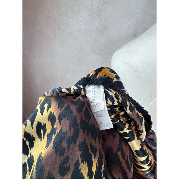 Y2K Victorias Secret Leopard Print Slip Skirt - Picture 5 of 5